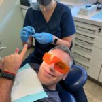 José Miguel Viñuela Instagram – Me queda poquito!! Solo 4 alineadores y termino!! Si y por fin mis dientes derechos! Un sueño hecho realidad! 
Tu también puedes tener tus frenillos invisibles con @invisaldent y además ahora te regalan un bono de 100.000 pesos para q partas tu tratamiento!
Metete a www.invisaldent.com
Tel: +56 9 9964 3373
Te esperamos!!!
