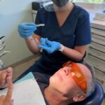 José Miguel Viñuela Instagram – Me queda poquito!! Solo 4 alineadores y termino!! Si y por fin mis dientes derechos! Un sueño hecho realidad! 
Tu también puedes tener tus frenillos invisibles con @invisaldent y además ahora te regalan un bono de 100.000 pesos para q partas tu tratamiento!
Metete a www.invisaldent.com
Tel: +56 9 9964 3373
Te esperamos!!!