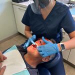 José Miguel Viñuela Instagram – Me queda poquito!! Solo 4 alineadores y termino!! Si y por fin mis dientes derechos! Un sueño hecho realidad! 
Tu también puedes tener tus frenillos invisibles con @invisaldent y además ahora te regalan un bono de 100.000 pesos para q partas tu tratamiento!
Metete a www.invisaldent.com
Tel: +56 9 9964 3373
Te esperamos!!!