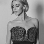 Julianne Hough Instagram - After party vibes 🪩⚡️ Los Angeles, California