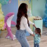 Kamila Tir-Abdelali Instagram - 29 Novembre 2022 🤍 Joyeux anniversaire le coeur de mon coeur 🎂 2 ans déjà mon fils 🙏🏻 Un coeur bleu en commentaire pour Kenano💙