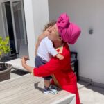 Kamila Tir-Abdelali Instagram - De retour chez nous, quel bonheur ! Swipez pour voir nos retrouvailles 🥺🥲❤️