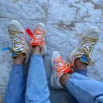 Kamila Tir-Abdelali Instagram - Un concours stylé ça vous dit ? Ça fait longtemps 🔥👟🎁 Tentez de remporter votre paire de Nike Dunk X Off white Ou votre Jordan 1 High avec @evok_shoes Pour tenter de la gagner, rien de plus simple : 1/ Follow @evok_shoes sur Instagram 2/ Like la publication du concours 3/ Identifie 2 amis en commentaires 4/ Pour augmentez vos chance de gagner, partagez ce post en story et identifier @evok_shoes 🔥 🔜 Tirage au sort le 5/12/2021 à 20h Le gagnant sera contacté le lendemain Good luck guys 🍀 @atypictalents #sponsorisé