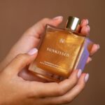 Kamila Tir-Abdelali Instagram - @knsignature ✨ NOUS Y SOMMES ! Toujours en quête d’amélioration pour mes produits beauté, je vous laisse découvrir ma nouvelle gamme de produits pour les cheveux ainsi que pour la peau. Une gamme sur laquelle j’ai beaucoup travaillée afin de vraiment satisfaire vos souhaits notamment au niveau de la composition de mes produits J’ai tenu à apporter le plus grand soin à l’élaboration de mes produits, en tenant compte de vos envies. J’ai voulu allier glamour et naturel, pour vous satisfaire et répondre à vos attentes. Les résultats ont dépassé toutes mes nombreuses exigences ! Parce que j’aime voir les femmes briller et leur faire partager mes secrets, je vous laisse découvrir ma signature beauté à travers mes produits favoris ! Xoxo, Kam 💋 📸 : @assil_production 💄 : @styledbysyria ✂️ : @leahair__