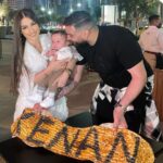 Kamila Tir-Abdelali Instagram - Hier on fêtait les 4 mois de notre fils !!! Il grandit trop vite !!!!! Seni seviyorum Kenan ❤️