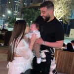 Kamila Tir-Abdelali Instagram - Hier on fêtait les 4 mois de notre fils !!! Il grandit trop vite !!!!! Seni seviyorum Kenan ❤️