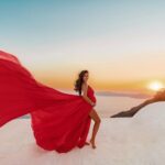 Kamila Tir-Abdelali Instagram - Je rêvais de cette photo depuis longtemps ❤️ Shooting réalisé par @santorinidress ❤️ Santorini, Greece