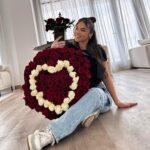 Kamila Tir-Abdelali Instagram - Mes deux amoureux 🌹❤️‍🔥