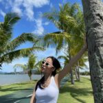 Kang Min-ah Instagram - 제법 끝내주는 휴가를 보냈나 본데…•••,,
