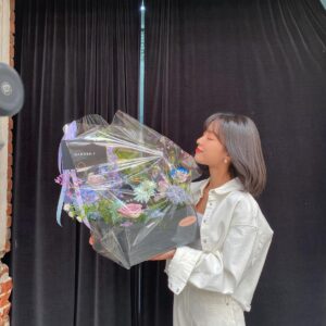 Kang Min-ah Instagram - 🖤