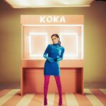 Kanika Kapoor Instagram - Have you heard my new song #koka yet? #india #nigeria #collaboration #riasean #kanikakapoor @bajaorecords @hairniola__ Lagos, Nigeria