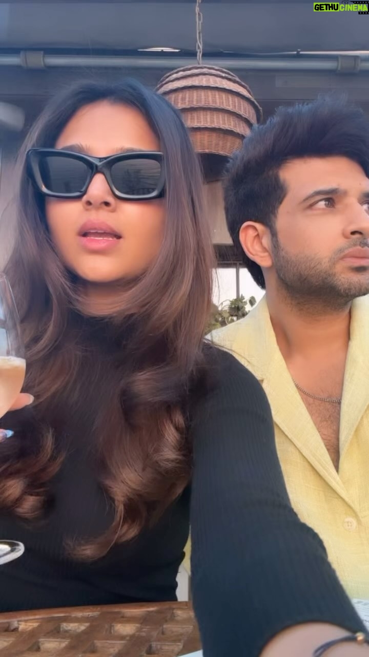 Karan Kundrra Instagram - Not me after just staying in California for over a month already rolling my ‘R’s… ♥️😏