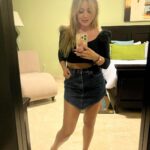 Karina 'La Princesita' Instagram - A simple vista son todas iguales, todas lo mismo no? Pero sabes que? No! En realidad una es distinta, única e irrepetible