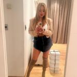 Karina 'La Princesita' Instagram - De por ahí… Por ahí