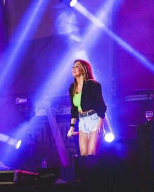 Karina 'La Princesita' Instagram - Del finde en Merlo. Mañana 24 de febrero nos vemos en Río Negro en la Fiesta de la Manzana.