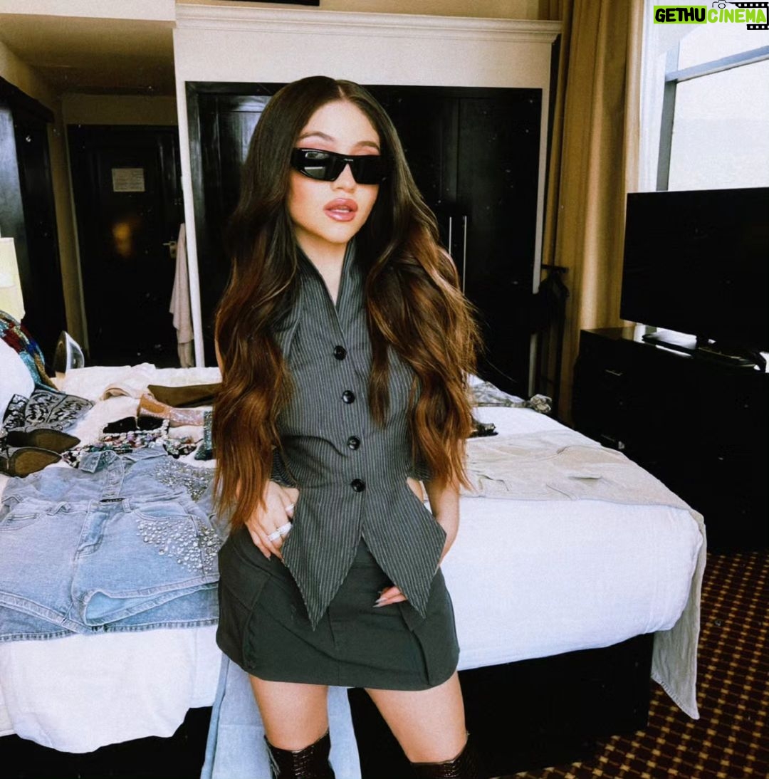 Karol Sevilla Instagram - Esta nena te quema! 🔥🎶