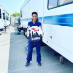 Kelly McCreary Instagram - Day 1 in the can! #thatsawrap