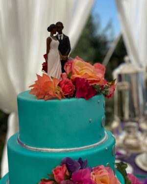 Kelly McCreary Instagram - Photo dump in honor of @greysabc season premiere which is just 7️⃣ D A Y S  A W A Y!!! Maggie and Winston’s magical beach wedding was my last day of shooting last season, so you know I was feeling extra nostalgic…there maaaayyy be more to come… 😉♥️🥰
