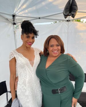 Kelly McCreary Instagram - Photo dump in honor of @greysabc season premiere which is just 7️⃣ D A Y S  A W A Y!!! Maggie and Winston’s magical beach wedding was my last day of shooting last season, so you know I was feeling extra nostalgic…there maaaayyy be more to come… 😉♥️🥰