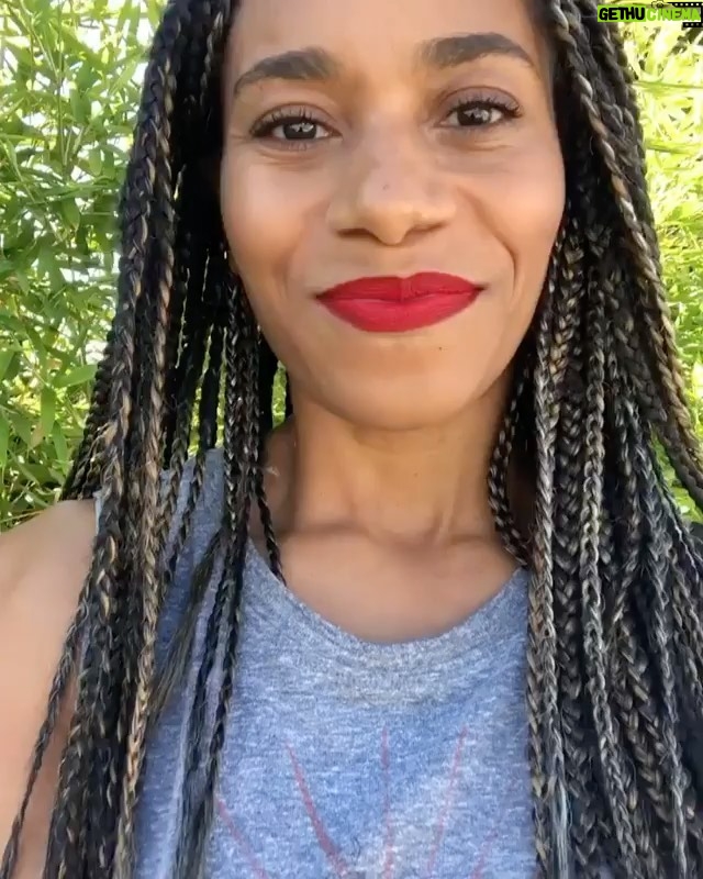 Kelly McCreary Instagram - Hey hey it’s [insert any day of the week] so here I am talking about voting again! Today is National Black Voter Registration Day! There is so much work to do to achieve true equity and justice in this society, and casting a ballot this November (and in every election) is a critical part of that process. There are so many powerhouse candidates and change-making measures to vote for this year. Go to votetolive.org to get registered, and then MAKE A PLAN to vote! RePost • @collectivepac National Black Voter Registration Day is still going on, and it’s a beautiful day! @seekellymccreary knows that we have to harness our power and #VoteToLive this November. Check your registration status or register to vote at votetolive.org #NBVRD