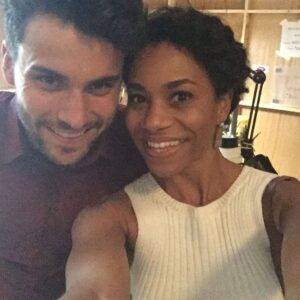 Kelly McCreary Instagram - This #tbt goes out to my dear friends at @howtogetawaywithmurder (too many of whom are not pictured here 😫)... and I hate to play favorites, but especially my beautiful baby sis @ajanaomi_king!  We made so many wonderful, hilarious memories during our time together in @shondaland... Thank you for giving us six seasons of the wildest ride on network television!!! Congratulations on an epic run!!👏🏾👏🏾👏🏾🥂🥂🥂💝💝💝#htgawm
