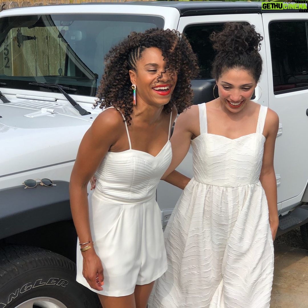 Kelly McCreary - 66.2K Likes - {swipe} Raise your hand if you’ll be in the house to see these two dummies at @lashortsfest screening of @acohortofguests on Sunday night? 🙋🏻♀️🙋♀️🙋🏼♀️🙋🏽♀️🙋🏾♀️🙋🏿♀️ Expect more ridiculousness. Link in bio for tix! #acohortofguests #shortfilms 📷: @savageblackout