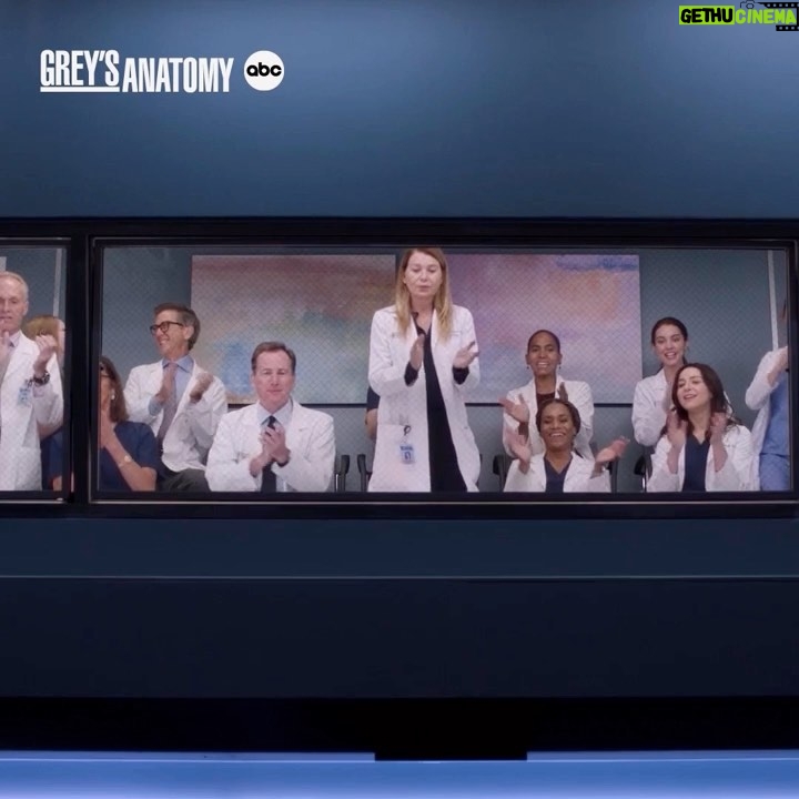 Kelly McCreary Instagram - Season 19 of @greysabc premiers TONIGHT at 9/8c on ABC!