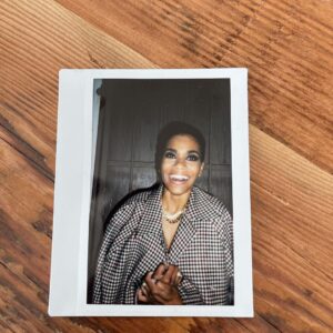 Kelly McCreary Instagram - Swipe to see the evolution of my reactions to the absolute love fest I experienced on my birthday yesterday…

Y’all really know how to make a lady feel incredibly special. What a wonderful day, and a great reminder for me to share love and appreciation when I feel it, because you never know how it might impact someone’s day. And in that spirit: I love you all. I’m glad you’re here. You’re beautiful. I see your light and I feel your warmth. And I wish you the very best. ♥️♥️♥️