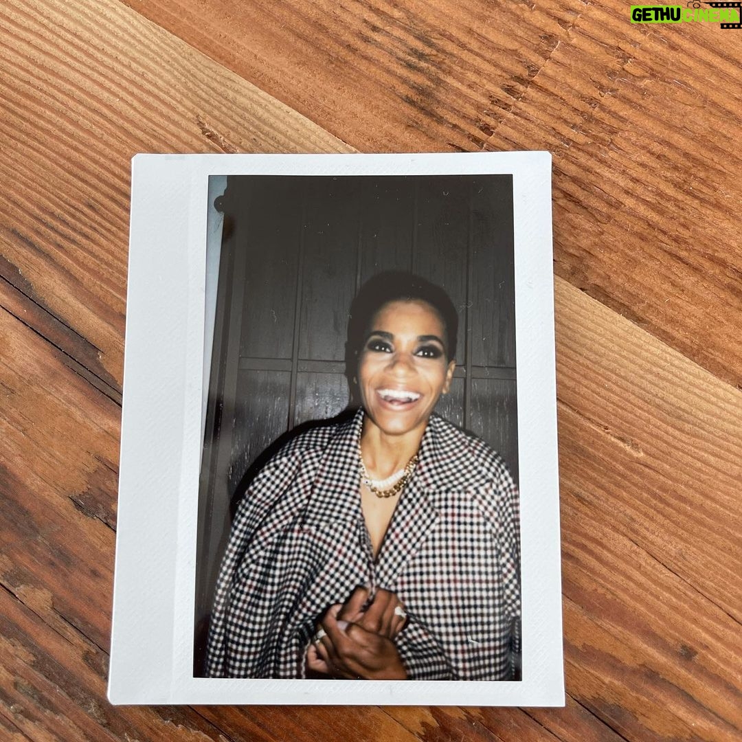 Kelly McCreary - 93.8K Likes - Swipe to see the evolution of my reactions to the absolute love fest I experienced on my birthday yesterday…
Y’all really know how to make a lady feel incredibly special. What a wonderful day, and a great reminder for me to share love and appreciation when I feel it, because you never know how it might impact someone’s day. And in that spirit: I love you all. I’m glad you’re here. You’re beautiful. I see your light and I feel your warmth. And I wish you the very best. ♥️♥️♥️