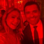 Kelly Ripa Instagram – If @kalpenn or anyone else invites you to a Diwali party, do it! Thank you to everyone for welcoming us with open arms, delicious food, chic fashion and masterful beats! Happy Diwali 🪔 swipe to see what all the fun is about!