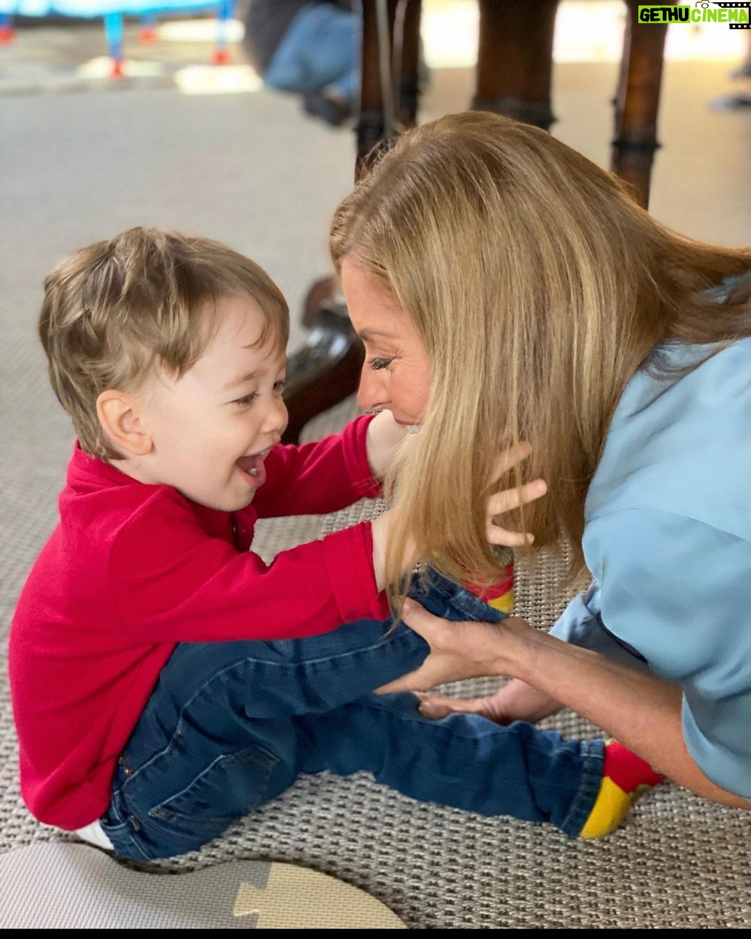 Kelly Ripa Instagram - Happy 2nd birthday Wyatt! I love you soooooo much! ♥️♥️🎂🎂🎈🎈