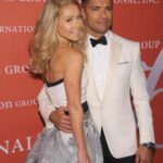 Kelly Ripa Instagram - #fbf 2012 🤍🖤🤍