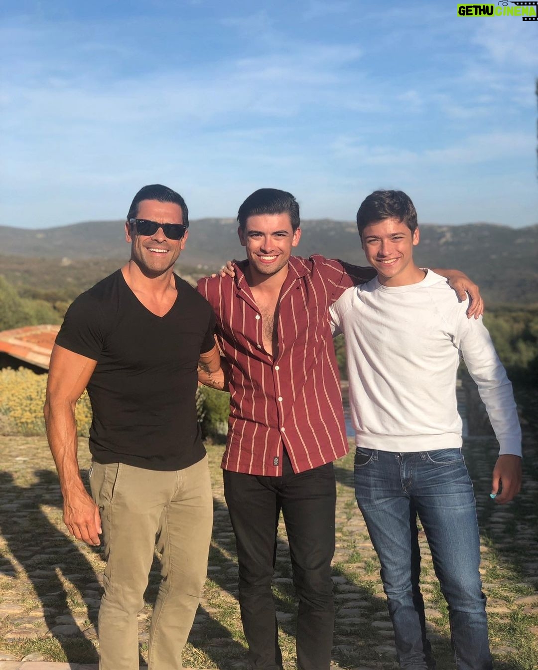 Kelly Ripa Instagram - Happy birthday @michael.consuelos 🎂 first official member of the Consuelos Gang ♥️ we love you bigger than big!