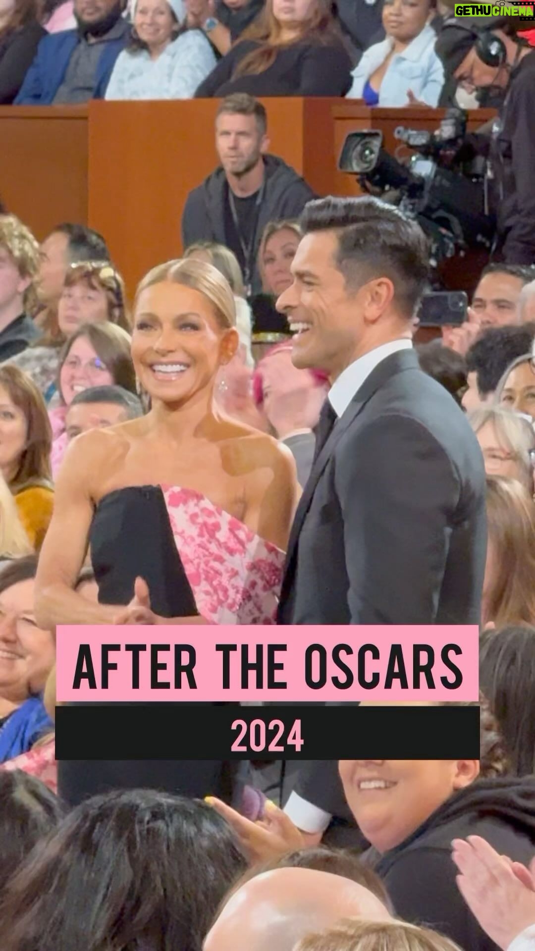 Kelly Ripa Instagram - Marvelous Mr. And Mrs. Consuelos Live from Hollywood ✨ Dolby Theatre, Hollywood