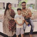 Khesari Lal Yadav Instagram – #mummypapa😘😊 #family #lovfamily #khesarilalyadav #chandayadav27 #itsmerishabh27