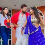 Khesari Lal Yadav Instagram – ❤️ @khesari_yadav @official.sapna_chauhan #Doublekhidki