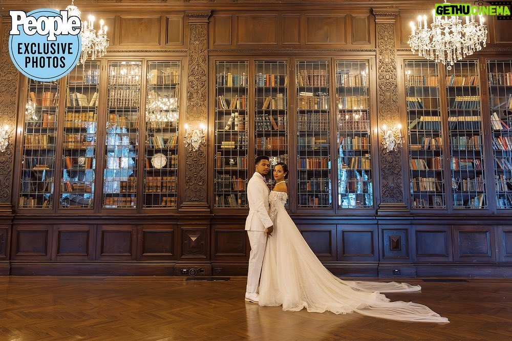 Kiana Madeira Instagram - The first look at the most magical day of our lives 🥰 Words can’t even describe how perfect it all was. It was everything that we prayed for, and more. We are officially Mr. & Mrs. Adams-Gray 🙊✨💍 Thank you, Jesus!! And thank you @people ✨ Casa Loma
