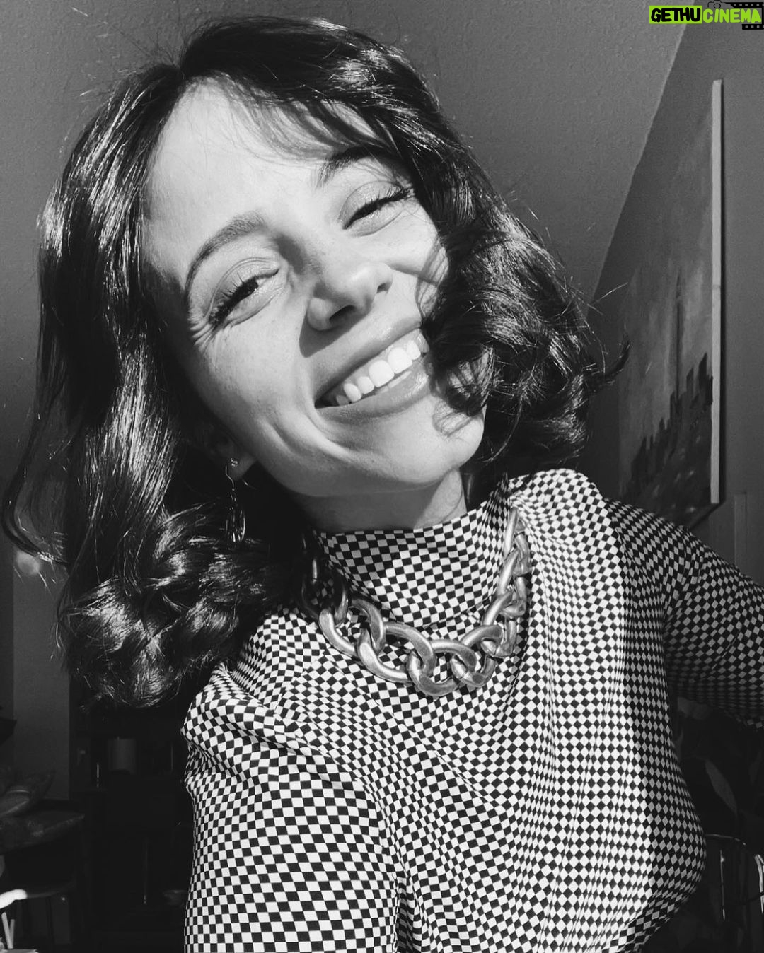 Kiana Madeira Instagram - Want to see my new haircut in person? ππ Get tickets to join @claudiaaatan and I at the NYC screening and Q&A of Perfect Addiction! March 29th. Details are in the last slide and the link to tickets is in my bio π