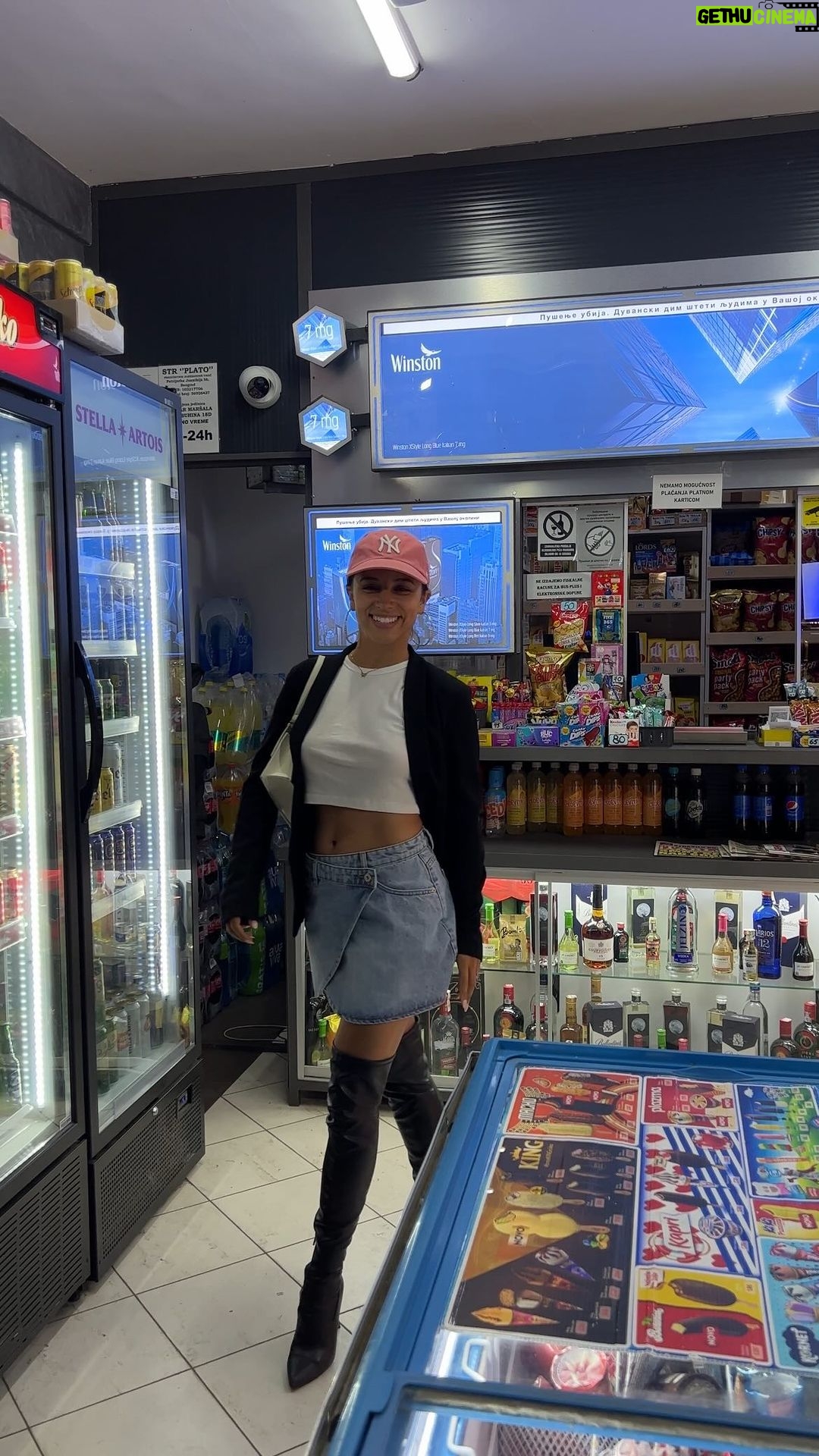 Kiana Madeira Instagram - May this Belgrade store owner be a lucky girl too 👸🏼 The real MVP 🥺 Belgrade, Serbia