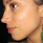 Kiana Madeira Instagram - The highlight is highlighting 🙊 I’m having fun learning about the products that my skin loves. The products that illuminate my skin, not mask it. Growing up, I didn’t wear makeup but after years in this industry, I’ve had my makeup done by so many amazingly talented artists and I’ve learned a lot about what makes me feel the most confident. When women attend red carpets, we’re often told that we need to wear a lot of makeup “because of the flashing lights”, but why aren’t men told the same thing? I’ve sat in makeup chairs for hours prior to attending events while Lovell can chill and play video games (no shade, babe. I love that for you 😂💜) So I’ve decided to empower myself by doing my own makeup for events and red carpets. This look took me about 10 minutes and when I see photos, I see ME. I’ve truly never felt more confident on a red carpet before. I’m excited for this journey and so grateful to every single makeup artist who has taught me about my skin and has helped guide me to this decision. Whether you love a lot of makeup or gravitate towards minimal or none, the choice is ours to make. The truth is- those flashing lights LOVE our faces in all of our naturalness and beauty 😍