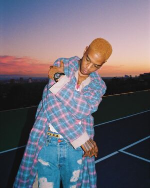 Kid Cudi Instagram - FLAUNT MAGAZINE COVER 

Story in bio*

Written by Rob LeDonne
📸 Zhamak Fullad
Styling: Aly Cooper