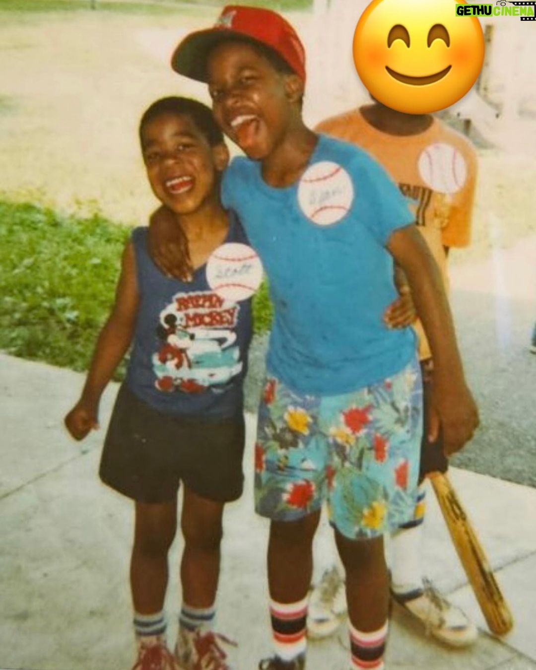 Kid Cudi Instagram - My big bro Dean and me when I was about 4 or 5 š my shoes were sick and I must've had some red candy. This lil guy has been resurrected lately in my life and it feels good ššš¾āØāš¾ā¤ļø he lives inside my heart free