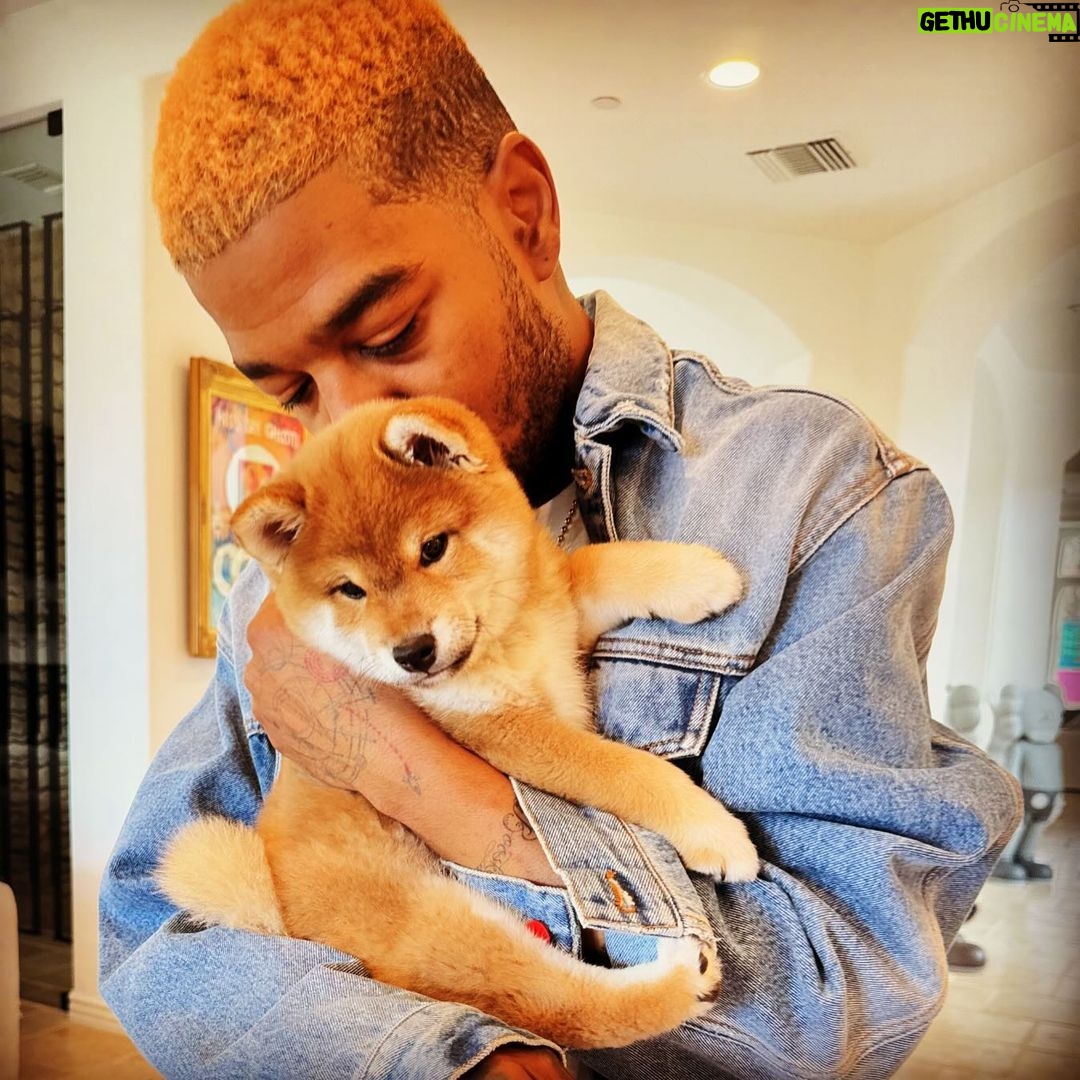 Kid Cudi Instagram - β€οΈβπΎπππΎ βΊοΈ