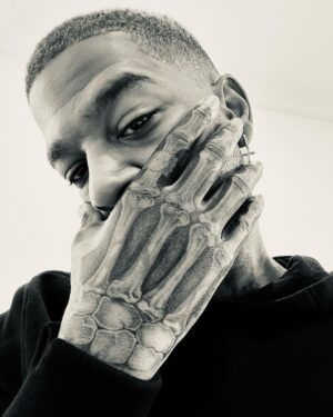 Kid Cudi Instagram - New ink by @_dr_woo_ 😮‍💨😮‍💨😮‍💨😮‍💨

🩻 Skeleton Hand Man

My 10th Woo piece.  What should I get next? 🤔

Appreciate u Woo God 🙏🏾✨❤️🌹