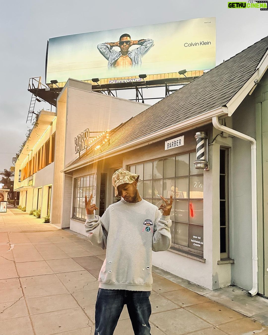 Kid Cudi Instagram - Yeaaaa baby @calvinklein