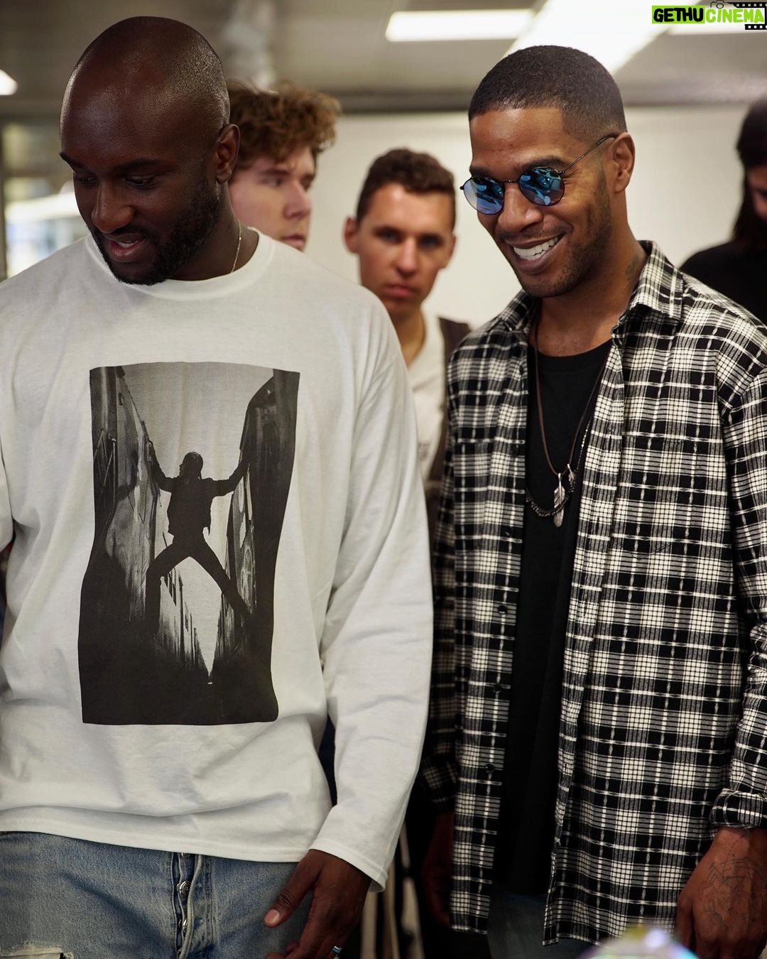 Kid Cudi Instagram - June 20th 2018 at the LV office when V was preparing for his first show 🙏🏾❤️ miss u always my friend. Always.