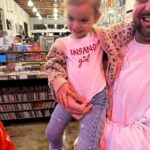 Kid Cudi Instagram - HAD THE BEST TIME MEETIN U ALL AT THE SIGNING TODAY IN LONG BEACH!! I LOVE U FOREVER AND BEYOND!! Look at lil mama shirt 🥹 too cute!!! Things like this, seein families brought together by music, diff generations, man its a beautiful thing. God Bless you all 🙏🏾💕✨✨