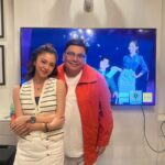 Kim Chiu Instagram - I can’t believe we’re airing soon. Four days to go #WhatsWrongWithSecretaryKimPH na. Mar18 But before anything else, I want to offer this show to Sir Deo. Yesterday was his 40th day, and I still could not believe he is gone. He was one of the most down-to-earth bosses in ABS-CBN, one of the most brilliant minds, and like a father who always looked after his children. This is the last show he entrusted me with, and the @dreamscapeph fam told me he watched the rushes of the show before he left. I remember he messaged me about how happy he was after watching the clips. I didn’t know that time that he was already in the hospital. Fighting for his life. 😔 The video I posted was his reaction to how proud he was of me while I played the role of Juliana(Linlang). Sir deo I promise to always make you proud. Most especially playing the role of Secretary KIM. Even though we can’t see you, I know you’re watching over us in heaven. I love you, Sir Deo. Thank you for all the trust and love. I miss you very, very much. 🤍 We offer this show to you.🙏🏻🕊️ #WWWSK #WWWSKPH Thank you ate @carlmerced for the video.