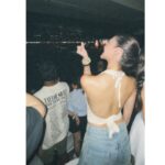 Kim Chiu Instagram - New Vlog now up on my channel!!!!😉🇸🇬✨ Went on a Solo Travel to Singapore to watch @taylorswift #ErasTour2024 super mega fun!!!! Check out full video on 𝗞𝗜𝗠 𝗖𝗛𝗜𝗨 𝗣𝗛 feel free to like, share and subscribe.🩷 thank you sa lahat ng nakanood na!!!😝 hihi Special thanks to @nootheryumang and @dane_iliepm for my tshirt turned halter/backless top!!!😎🤘🏼🎸 #CHIUrista #ootdksyc
