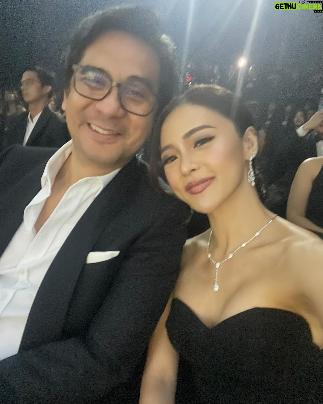 Kim Chiu Instagram - Happiest birthday, @direklauren š Thank you for always being there for me all through these years and for always having my back! Thank you for teaching me to face the uncertainties with pride and confidence. Thank you for always being one of my strengths when I feel down and unsure of things. Love you so much, Direk!!! Wishing you good health, happiness, and many more blessings to come! Love you!!! Have a blast on your special day!!! šš„š„³ see you soon!š